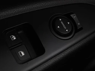 Kia Stonic Kia Stonic 1.0 T-GDi ComfortPlusLine Navigator | Trekhaak |  Camera | Carplay | Navigatie | Cruise control | Airco | Bluetooth | Parkeerhulp - afbeelding nr 27