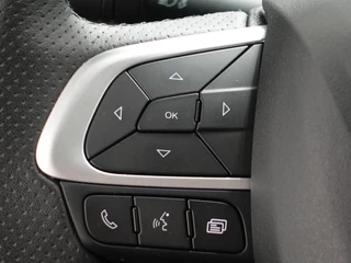 Iveco Daily Iveco Daily 3.0 180pk Automaat Bakwagen Laadklep 440x211x235 Airco Cruise control LED Navi Camera - afbeelding nr 32