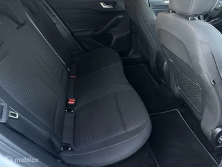 Ford Focus Ford Focus Wagon 1.0 EcoBoost Titanium X Business - afbeelding nr 21