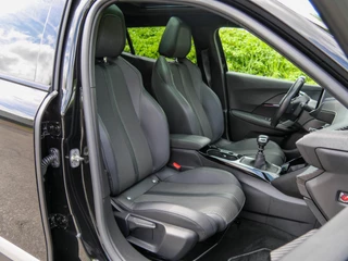 Peugeot 2008 Peugeot 2008 1.2 131PK PureTech GT-Line | PANODAK | CAMERA | TREKHAAK | - afbeelding nr 4