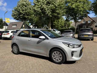 Kia Rio Kia Rio 1.0 TGDI ComfortPlusLine Navi Airco Carplay Camera - afbeelding nr 14