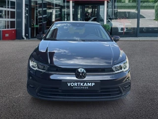Volkswagen Polo Volkswagen Polo 1.0 TSI DSG LIFE 115PK CAMERA/CARPLAY/STOELVERW - afbeelding nr 2