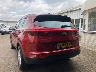 Kia Sportage Kia Sportage 1.6 GDI 135pk DynamicLine / Navi - afbeelding nr 3