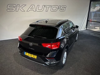 Volkswagen T-Roc Volkswagen T-Roc 1.5 TSI STYLE BNS RIJKLAAR l ACC l CLIMA l CAMERA l LMV l - afbeelding nr 5