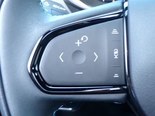 Lynk & Co 01 Lynk & Co 01 1.5, Trekhaak / Full LED / Elektr. Schuifdak / Camera 360 + Sensoren / Carplay + Android Auto / 20' LMV - afbeelding nr 9