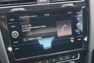 Volkswagen Golf Volkswagen Golf 1.4 TSI Highline 125pk Navi/ Trekhaak/ ACC/ Virtual cockpit/ PDC - afbeelding nr 30