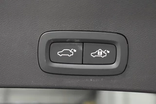 Volvo XC40 Volvo XC40 Recharge Ultimate 231pk/70kWh | Trekhaak | Allseason Banden - afbeelding nr 45