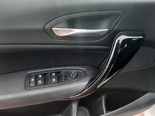 BMW 1 Serie BMW 1 Serie 118i 1.5 136pk Airco Cruise-control Navigatie Bluetooth - afbeelding nr 7