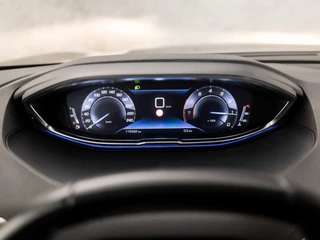 Peugeot 5008 (APPLE CARPLAY, GROOT NAVI, PARKEERSENSOREN, LANE ASSIST, SPORTSTOELEN, TREKHAAK, CRUISE, DRAADLOZE TELEFOONLADER, NIEUWE APK, NIEUWSTAAT) - afbeelding nr 21