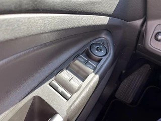 Ford Kuga Ford Kuga 1.5 EcoBoost Titanium 182PK Automaat Afn. Trekhaak Winterpack Leder Panodak Navi Cruise Parkeersensoren Climate Bi-Xenon *1850KG Trekgewicht* - afbeelding nr 31