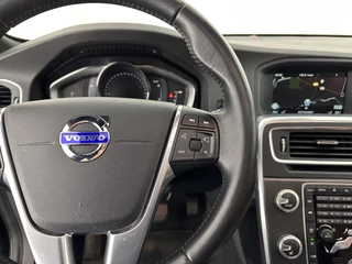 Volvo V60 Aut. *PANO | LUXURY-LEATHER | BI-XENON | PREMIUM AUDIO | NAVI-FULLMAP | MEMORY-PACK | HEATED-COMFORTSEATS | TOWBAR | ECC | PDC | CRUISE | 17''ALU* - afbeelding nr 17