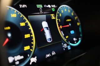 Mercedes-Benz GLC Mercedes-Benz GLC-klasse Coupé 300e 4MATIC AMG 63 Look / Memory / Digital Cockpit / Open Dak / Camera / Acc / Trekhaak / Led - afbeelding nr 10