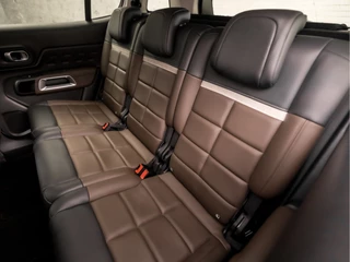 Citroën C5 Aircross Citroën C5 Aircross 1.2 PureTech Sport Deluxe (APPLE CARPLAY, GROOT NAVI, MEMORY SEATS, STOELVERWARMING, ADAPTIVE CRUISE, LEDER, ELEK ACHTERKLEP, KEYLESS, GETINT GLAS, NIEUWE APK, NIEUWSTAAT) - afbeelding nr 16