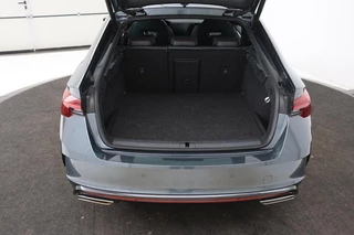 Škoda Octavia Skoda Octavia 1.4 TSI RS PHEV | Head-Up | Leder/Alcantara |  Stoel & stuurverwarming | Carplay | Sfeerverlichting | Massage | Memory | Adaptive cruise - afbeelding nr 15
