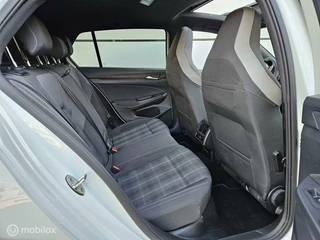 Volkswagen Golf Volkswagen Golf 2.0 TDI GTD Pano|ACC|Camera|Lane|Sfeer|Boekj - afbeelding nr 16