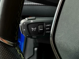 Peugeot 208 Peugeot 208 1.2 GT-Line Allure |Leer|Carplay|360Cam|Nav|LED - afbeelding nr 39