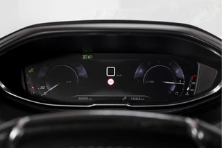 Peugeot 3008 Peugeot 3008 1.2 PureTech 130 PK GT Line | S/K-Panodak | Dig. Cockpit | Cruise | PDC | Camera | NAV | ECC | Elek. Klep | DAB | LM 19