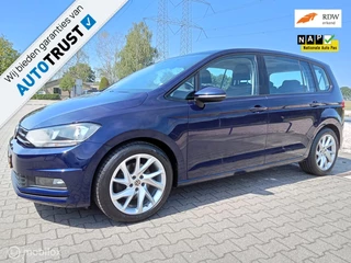 Volkswagen Touran 1.4 TSI Highline Business R 7p/automaat/clima/navi/trekhaak