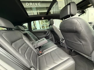 Volkswagen Tiguan Volkswagen Tiguan 1.5 TSI R-Line Business+ Pano|Leder|Ad.Cruise|IQ Matrix| - afbeelding nr 6