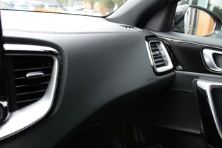 Kia ProCeed Kia ProCeed 1.6 T-GDi GT 204PK | Pano | JBL | Sportuitlaat - afbeelding nr 40