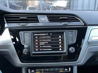 Volkswagen Touran Volkswagen Touran 1.4 TSI AUTOMAAT|NAVIGATIE|CAMERA|TREKHAAK|STOELVERWARMING|BLUETOOTH|MASSAGE STOEL - afbeelding nr 31