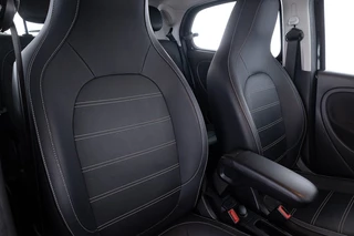 Smart Forfour Smart Forfour 1.0 Business Solution | LEDER | NAVI | ECC | VELGEN - afbeelding nr 6
