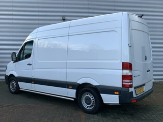 Mercedes-Benz Sprinter Mercedes Sprinter bestel 314 2.2 CDI L2H2 Airco Cruise 2018  Eerste Eigenaar NL Auto Navi Schuifdeur 2 Zits Bank - afbeelding nr 3