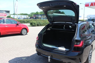 BMW 3 Serie BMW 3-Serie Touring (g21) 330e 292pk Aut Hybrid M-Sport Business Edition Plus | PanoramaDak | Trekhaak wegklapbaar | 360° Camera  | Nwpr €72.000,- | - afbeelding nr 80
