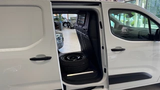 Peugeot Partner Peugeot Partner 1.5 BLueHDI 100Pk Airco 2x Schuifdeur achterklep met ruit PDC Cruise DAB - afbeelding nr 19