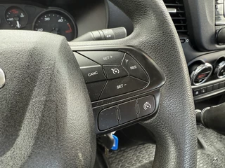 Iveco Daily Iveco Daily 35S14 2.3 L3H1 Airco Cruise Control Standkachel Trekhaak Open Laadbak Pritische Lucht geveerde stoel - afbeelding nr 19