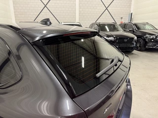 BMW 5 Serie HEAD-UP/LASER/ACC/TREKHAAK/360CAMERA/ALCANTARA/KEYLESS/SHADOW-LINE/DRIVING ASS PRO/SFEER/STUUR+STOELVERWARMING/LIVE COCKPIT/M-AERODYNAMIC/SOPHISTOGRAU/VOLLEDIG BMW DEALER HISTORIE - afbeelding nr 65