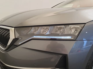 Škoda Octavia Škoda Octavia Combi 1.5 TSI MHEV 115pk DSG/AUT Business Edition Camera, Winterpakket, Keyless - afbeelding nr 8