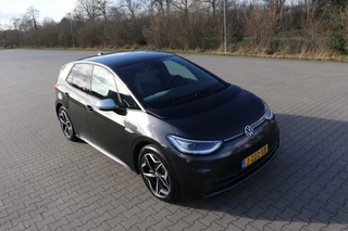 Volkswagen ID.3 Volkswagen ID.3 First Plus 58 kWh 3 fase adaptive cruise lane asist carplay stoel+stuur verwarming sfeerverlichting camera regensensor - afbeelding nr 34