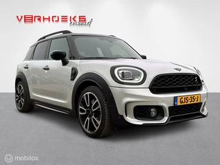 MINI Countryman Mini Countryman 2.0 Cooper S E ALL4 JCW 220PK / Pano/ Harman - afbeelding nr 3