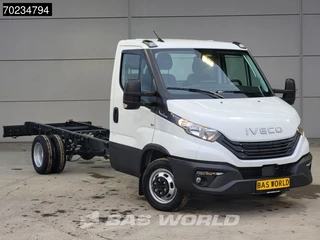 Iveco Daily Iveco Daily 35C18 3.0L Automaat Dubbellucht 2025 model 410WB ACC Camera Airco Navi Chassis Cabine Fahrgestell Airco - afbeelding nr 2