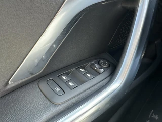 Peugeot 208 Peugeot 208 1.2 PureTech Première | Carplay | Pano | Clima - afbeelding nr 5