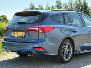 Ford Focus Ford Focus Wagon 1.5 182PK ST Line Business | Performance Blue | 1700KG Trekgewicht/NAV/Carplay/Clima/LED - Caravantrekker! - afbeelding nr 11