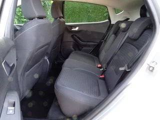 Ford Fiesta Ford Fiesta 1.0 100pk Titanium met CarPlay en Parkeersensoren - afbeelding nr 7