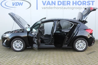 Ford Focus Volautm. airco dual, adaptive cruise cntrl, trekhaak, head-up display, parkeersensoren v+a, dodehoek assistent,  stuur-, stoel- en voorraam verwarming. Net binnen, auto moet nog gepoetst. Uitgebreidere fotoreportage volgt. - afbeelding nr 6