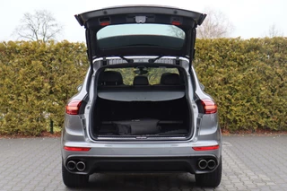 Porsche Cayenne Porsche Cayenne 3.0 S E-Hybrid Cruise|Panodak|Pdc|Camera|Leder|Led|Laser|Bose|E. trhk|Dealer onderhouden - afbeelding nr 51