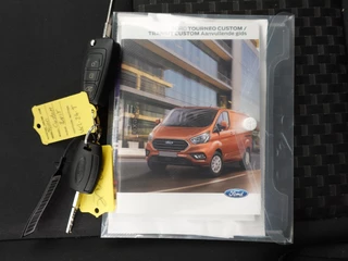 Ford Transit Custom Ford Transit Custom 130pk Automaat L2H1 Trend Navigatie Camera Apple Carplay/ Android auto Trekhaak Airco Cruise Control - afbeelding nr 24