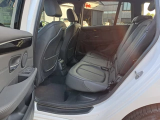 BMW 2 Serie | Leder | Trekhaak | M-pakket | Head-up | Camera | Stoelverwarming | - afbeelding nr 35