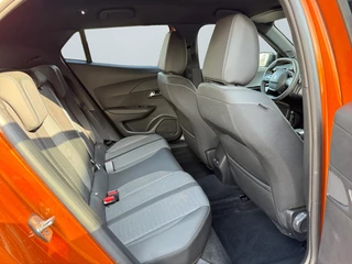 Peugeot 2008 Peugeot 2008 130PK Allure Pack | Dab+ | Navi | Climate | Cruise - afbeelding nr 12