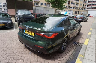BMW 4 Serie BMW 4 Serie Coupé 440i xDrive High Executive | M-SPORT | SAN REMO GRUN | Panoramadak | Harman Kardon | Head Up Display | Adaptieve demping | APPLE CarPlay | 360 graden Camera - afbeelding nr 26