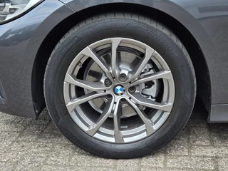 BMW 3 Serie BMW 3-serie 320i Executive Edition SPORT LINE | SPORTSTOELEN | STOELVERWARMING | - afbeelding nr 11