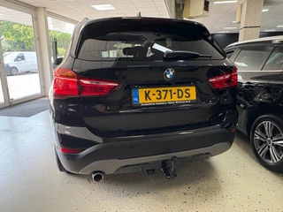BMW X1 BMW X1 18I HIGH EXEC. / Climatronic / Cruise / Afn.Trekh. / Navi / Camera - afbeelding nr 24