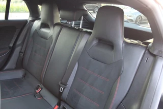 Mercedes-Benz CLA Mercedes CLA-klasse Shooting Brake 180 AMG/19inch/Navi/Led - afbeelding nr 10