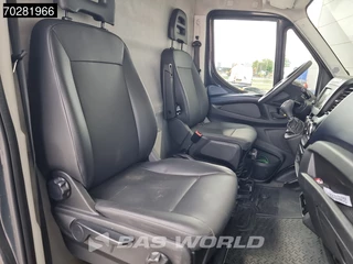Iveco Daily Iveco Daily 50C18 3.0L Automaat L4H2 Luchtvering Dubbellucht 3,5t Trekhaak Airco Cruise Camera Euro6 L4 16m3 Airco Trekhaak Cruise control - afbeelding nr 14