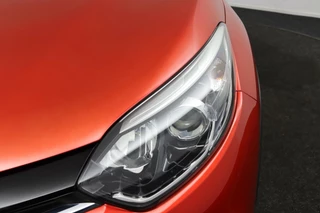 Renault Captur Renault Captur 0.9 TCe Xmod | Trekhaak | Stoelverwarming | Camera | - afbeelding nr 29