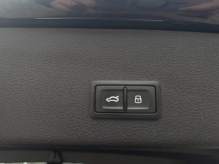 Audi e-tron Audi E-tron Sportback Pano 55 quattro 408PK | 3x S-Line | Virtual Mirrors | Matrix LED | 21